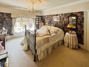 Bedroom 1- click for photo gallery